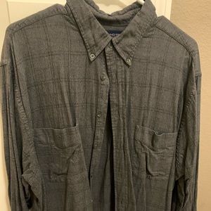 Round Tree and Yorke button down